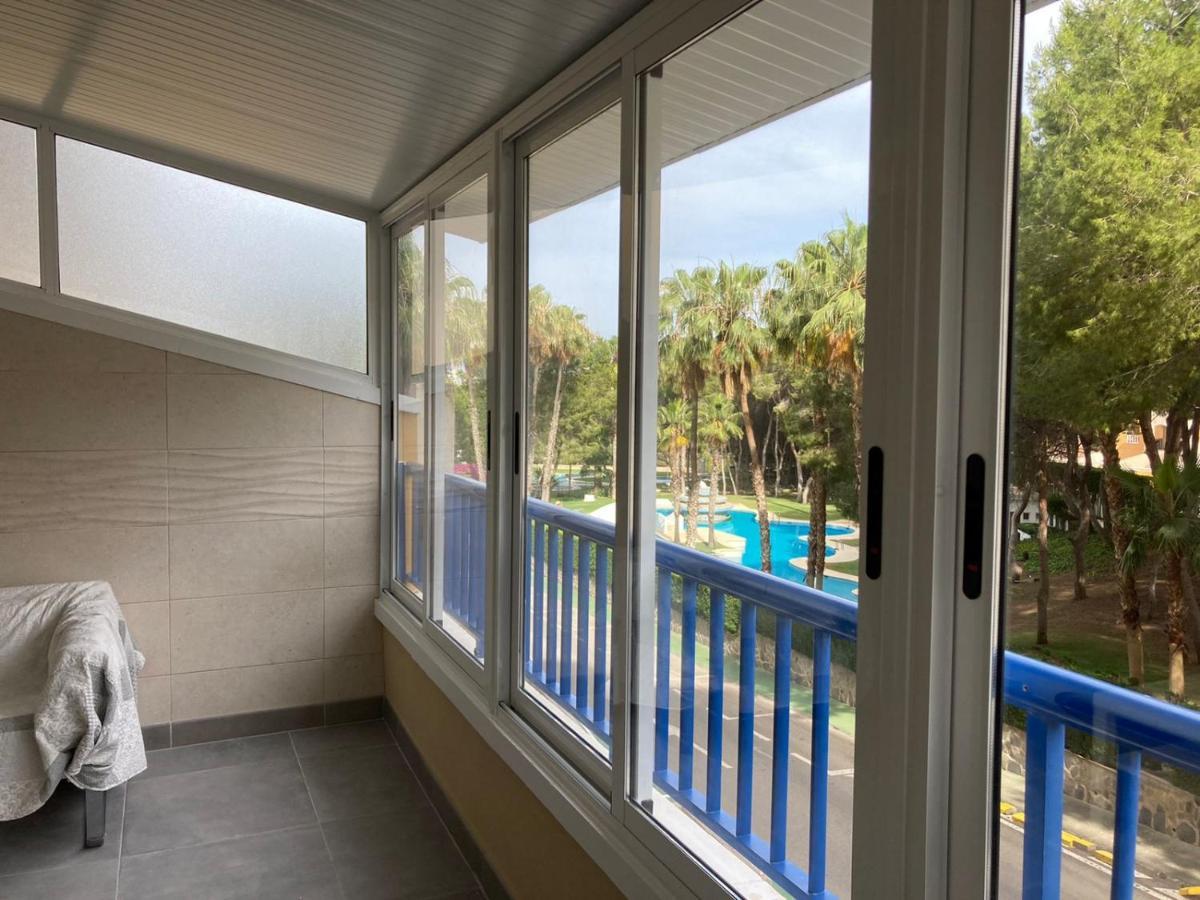 2-Bedroom And Living Room Apartment Near Campoamor Beach Exteriör bild